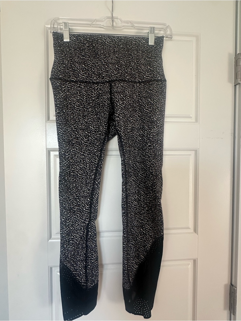 lululemon Black & White Speckled Leggings, thick material